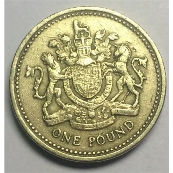 How many different old pound coins are there?