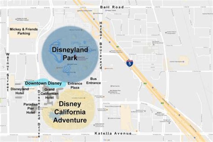How many Disneyland are there in California?