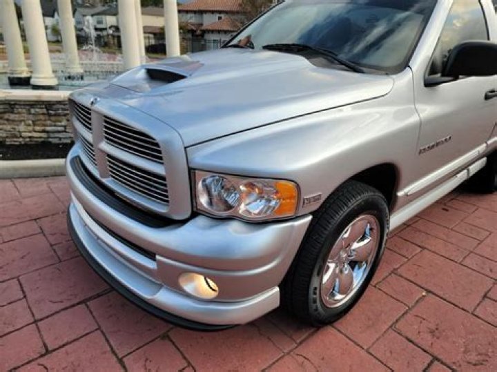 How many Dodge Ram Daytonas were made?