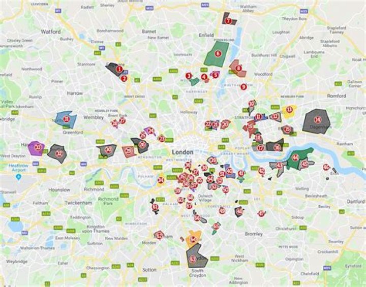 How many gangs are in London?