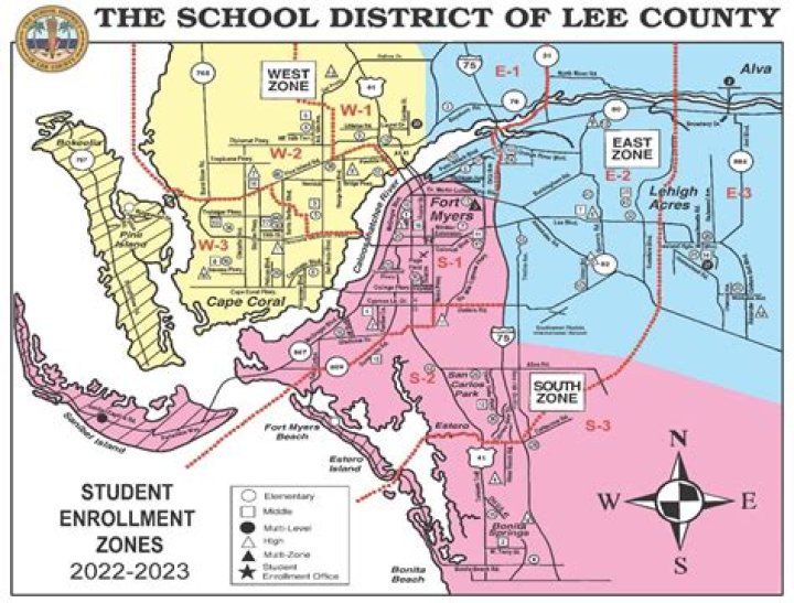 How many high schools are in Lee County?