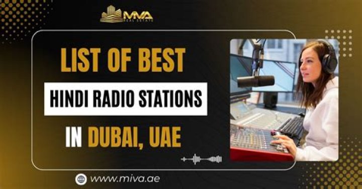 How many Hindi radio stations are there in UAE?