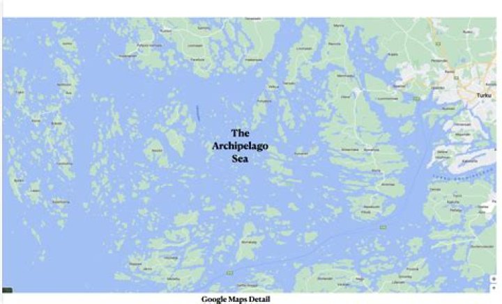 How many islands are in the Finnish archipelago?