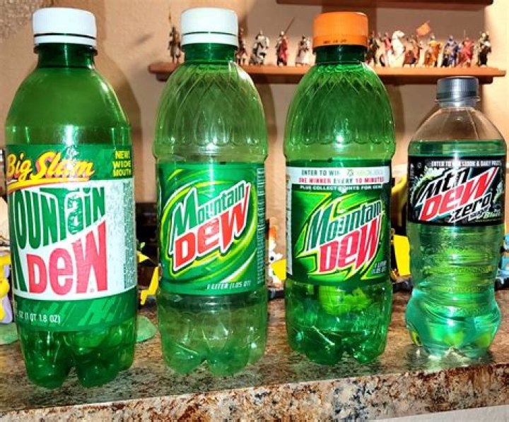 How many Mt Dew bottles were in the commercial?