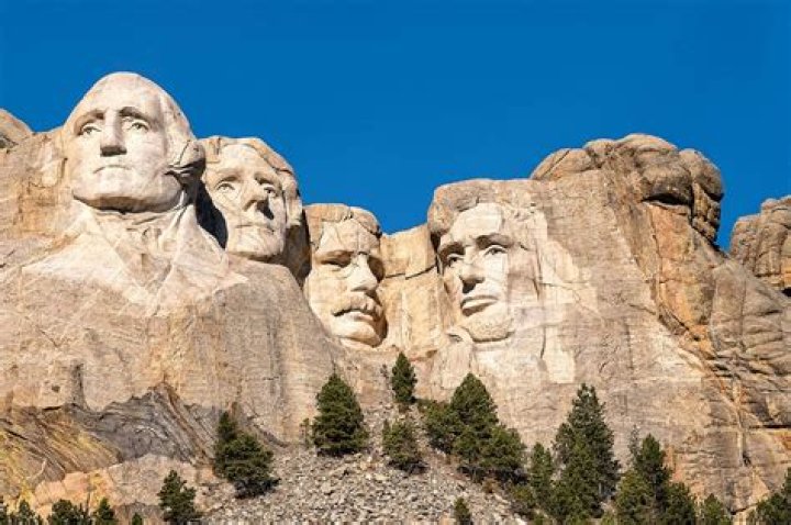 How many national landmarks are there in the United States?