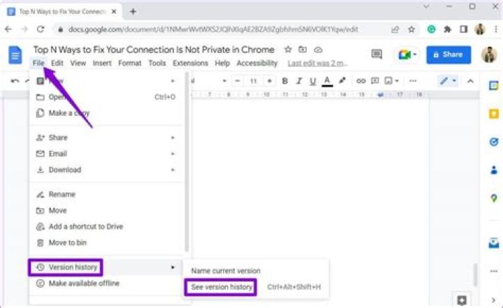 How many people can edit Google Doc?