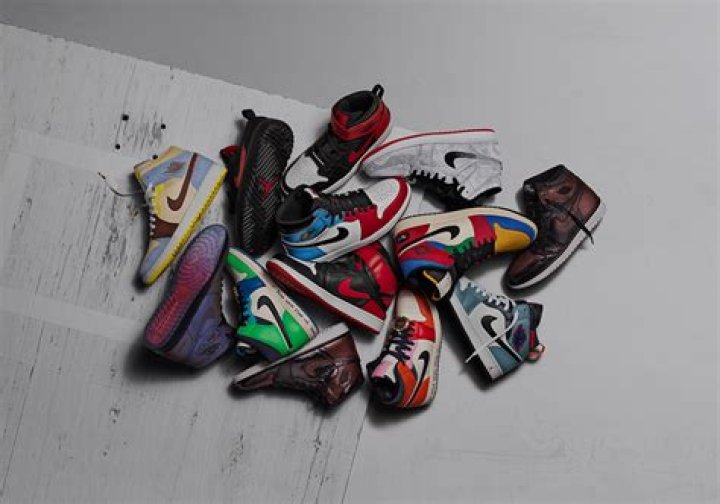 How much does a Jordan 1 cost in South Africa?
