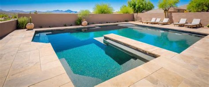 How much does it cost to fill a pool in Phoenix?