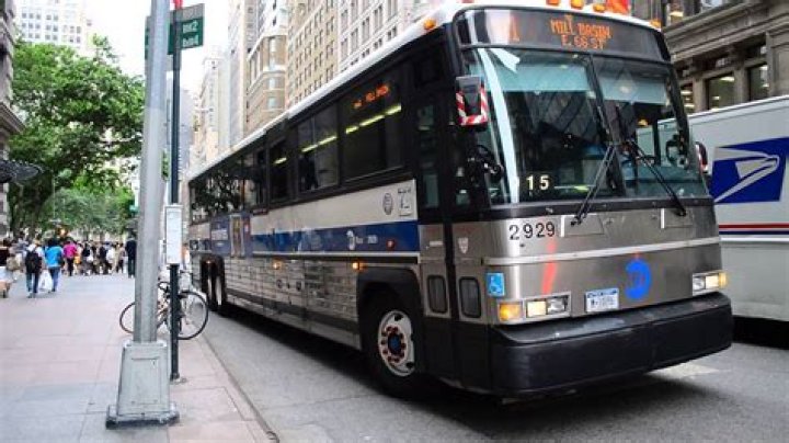 How much does the bm1 bus cost?