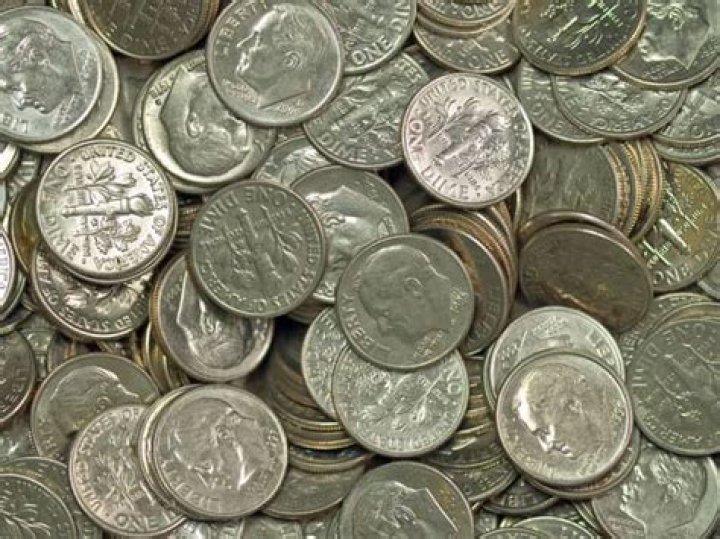 How much is 2000 dimes?