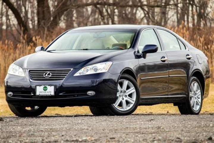 How much is a 2008 Lexus worth?