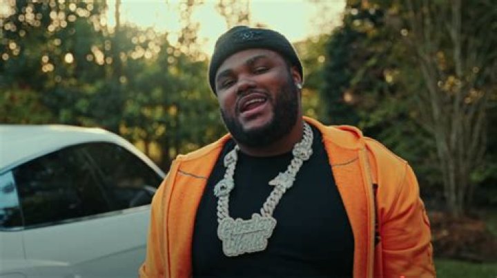 How much money does tee grizzley make?
