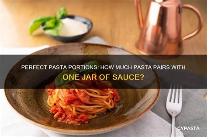 How much pasta is in one jar of sauce?