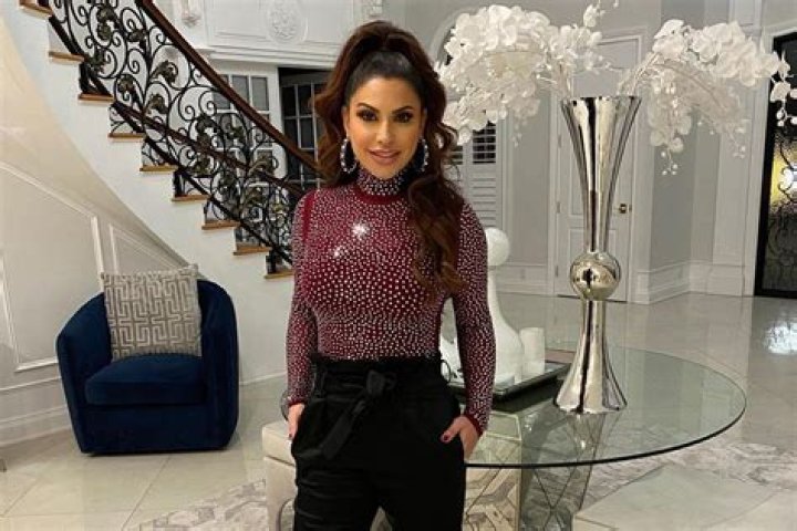 How old is Jennifer Aydin Rhonj?