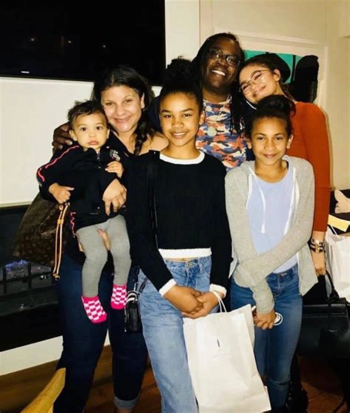 How old is Katianna Stoermer Coleman?