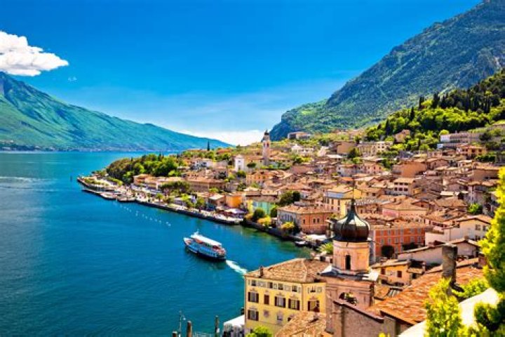 How warm is Lake Garda in August?