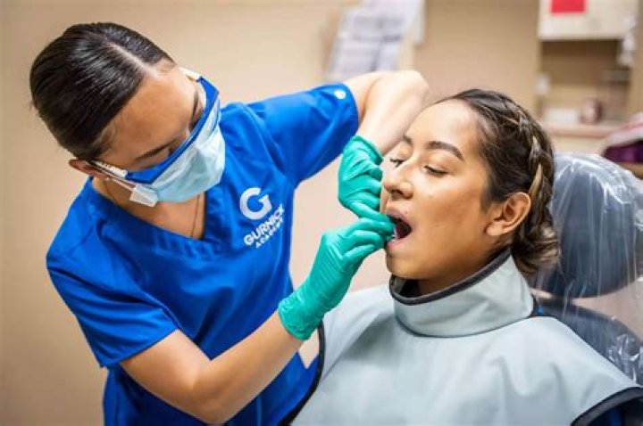 Is a dental hygienist a 2 or 4 year degree?