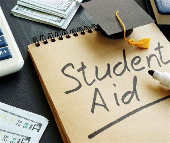 Is a scholarship considered federal student aid?