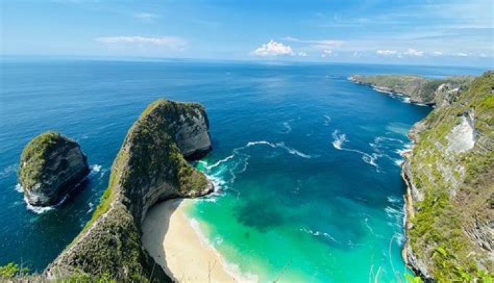 Is Bali a beautiful place?