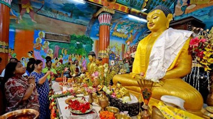 Is Buddha Purnima and Guru Purnima same?
