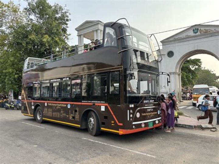 Is buses running in Kerala?