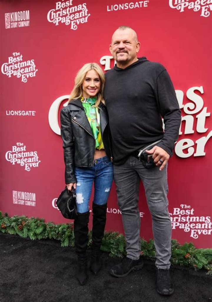 Is Chuck Liddell married?