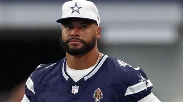 Is Dallas Cowboys getting a new quarterback?