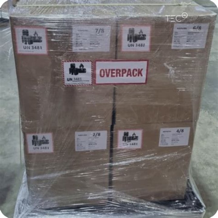 Is DG cargo a battery?