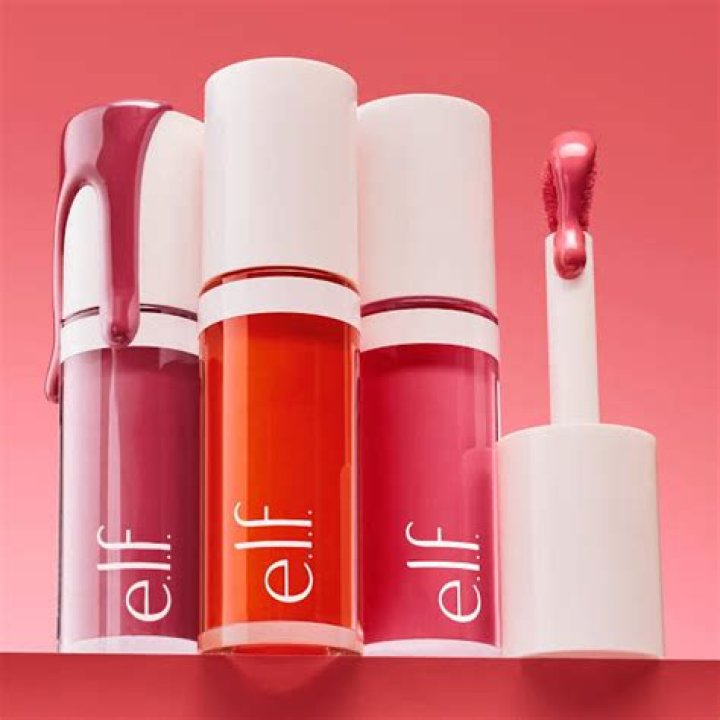 Is elf cosmetics available in Pakistan?