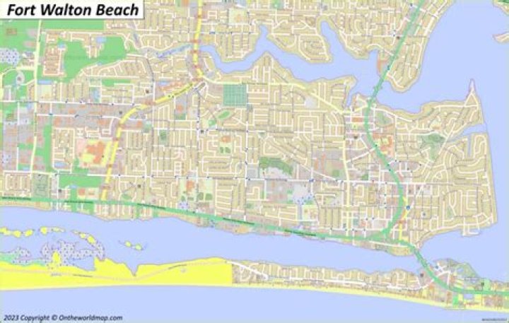 Is Fort Walton Beach better than Destin?