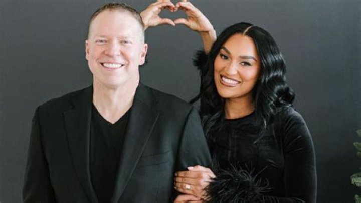 Is Gary with the T married?