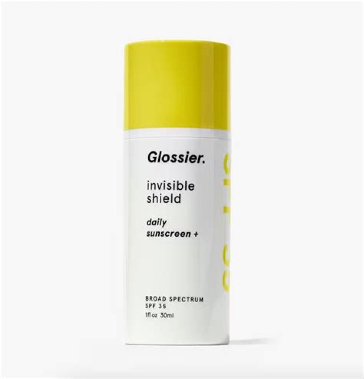 Is glossier invisible shield broad-spectrum?
