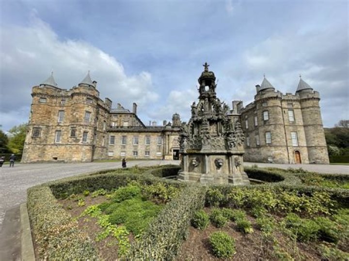 Is Holyrood Palace worth?