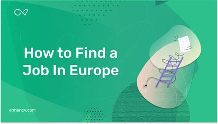 Is it easy to find a job in Paris?