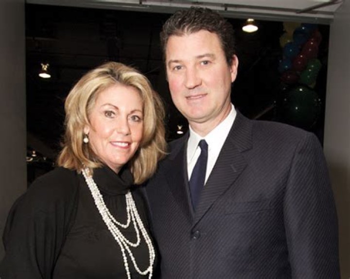 Is Mario Lemieux married?