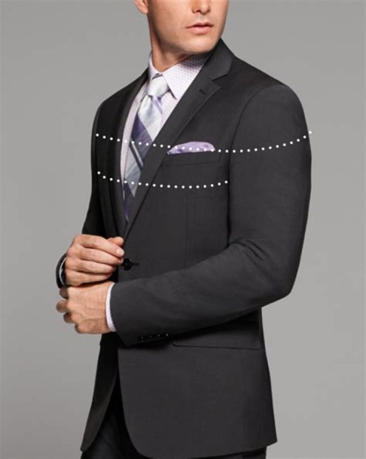 Is Men's Wearhouse going out of business 2020?