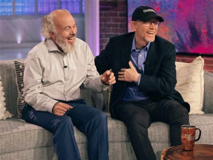 Is Ron Howard's brother still alive?