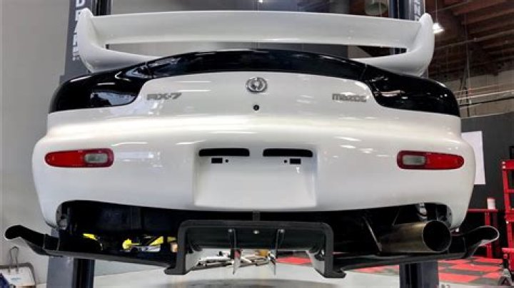 Is RX-7 better than Supra?