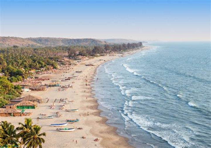 Is sea water good for skin?