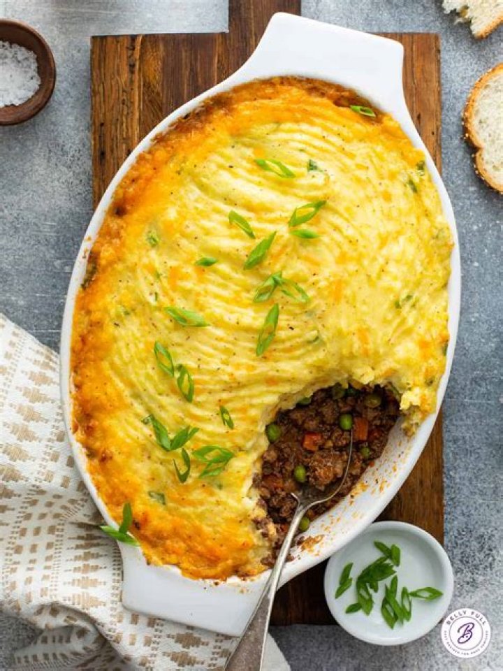 Is shepherd's pie made of?
