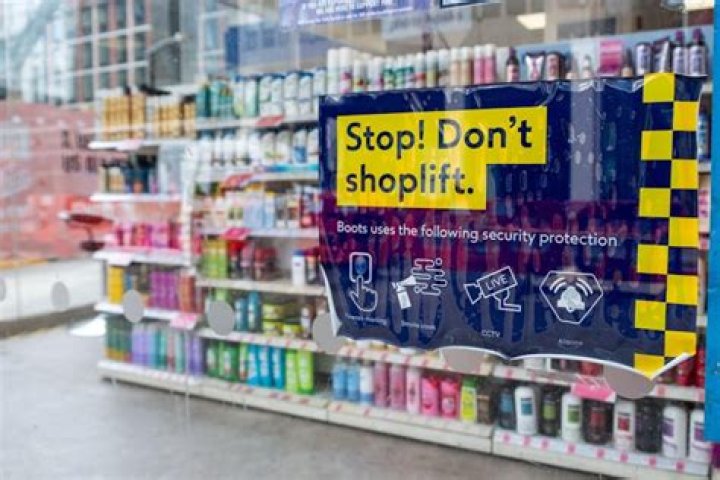 Is shoplifting a civil or criminal offense UK?