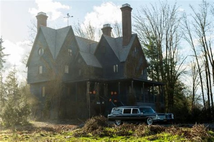 Is the Spellman mortuary a real house?