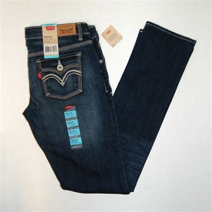 Is there a Levi's store in the Galleria?