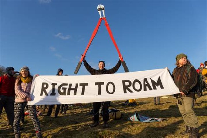 Is there a right to roam in England?