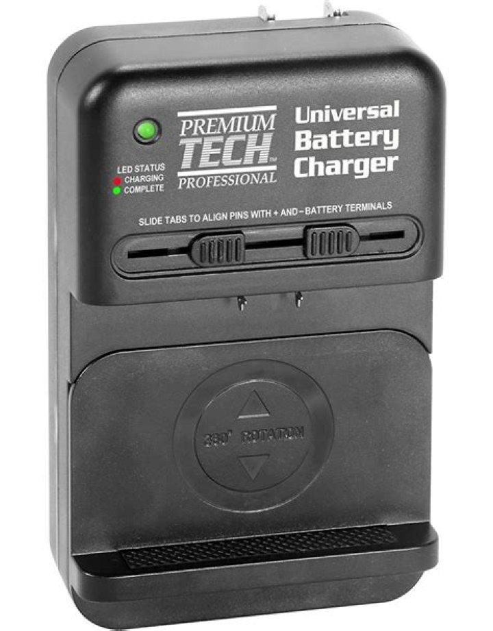 Is there a universal battery charger?