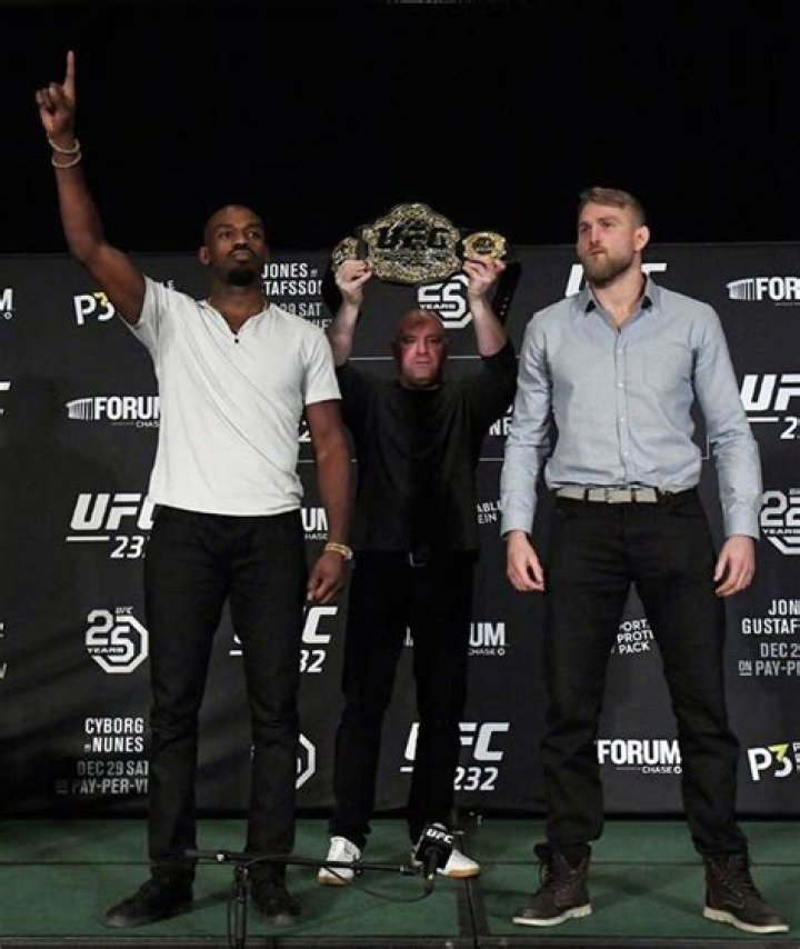 Is UFC 232 on DAZN?