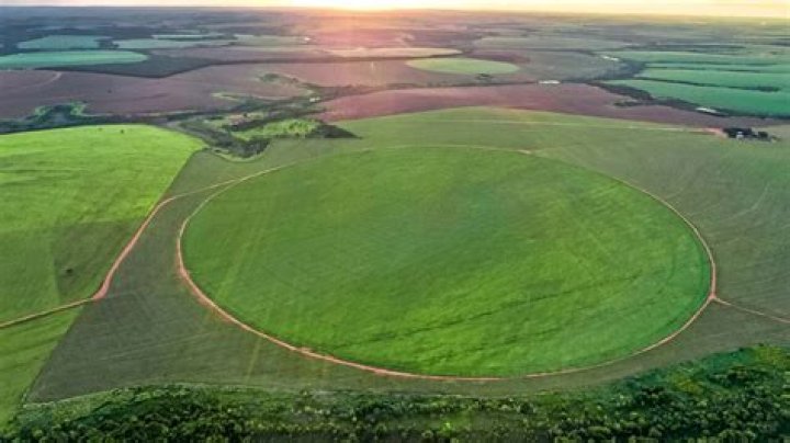 Quantos alqueires tem 1 Acre?