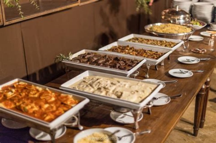 Que tipos de caldo servir em festa?
