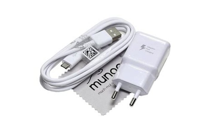 Quel chargeur pour Samsung a10 ?