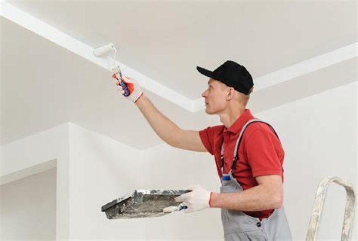 Quel type de peinture pour peindre un plafond ?